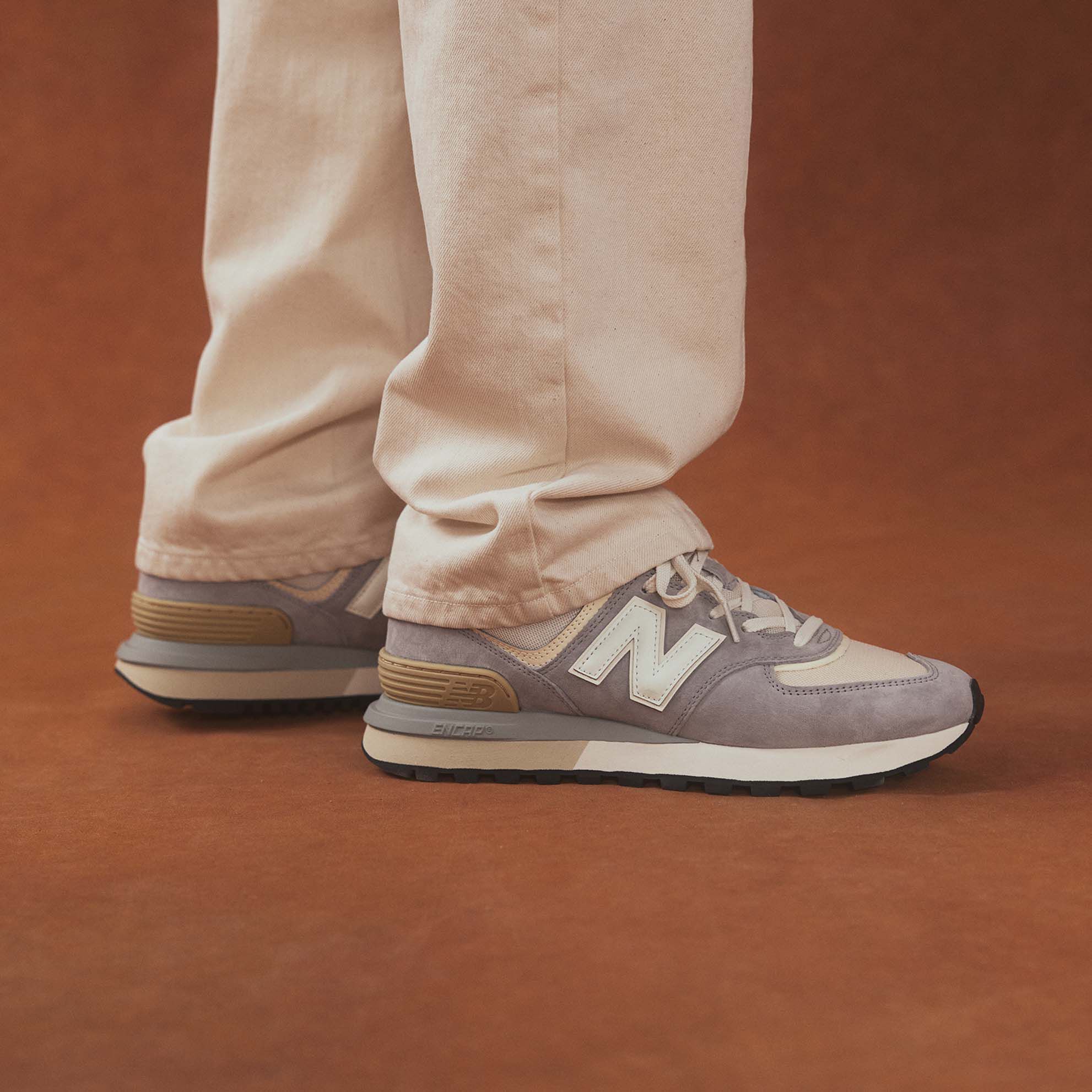 new balance 350 Italia Cinosural International School