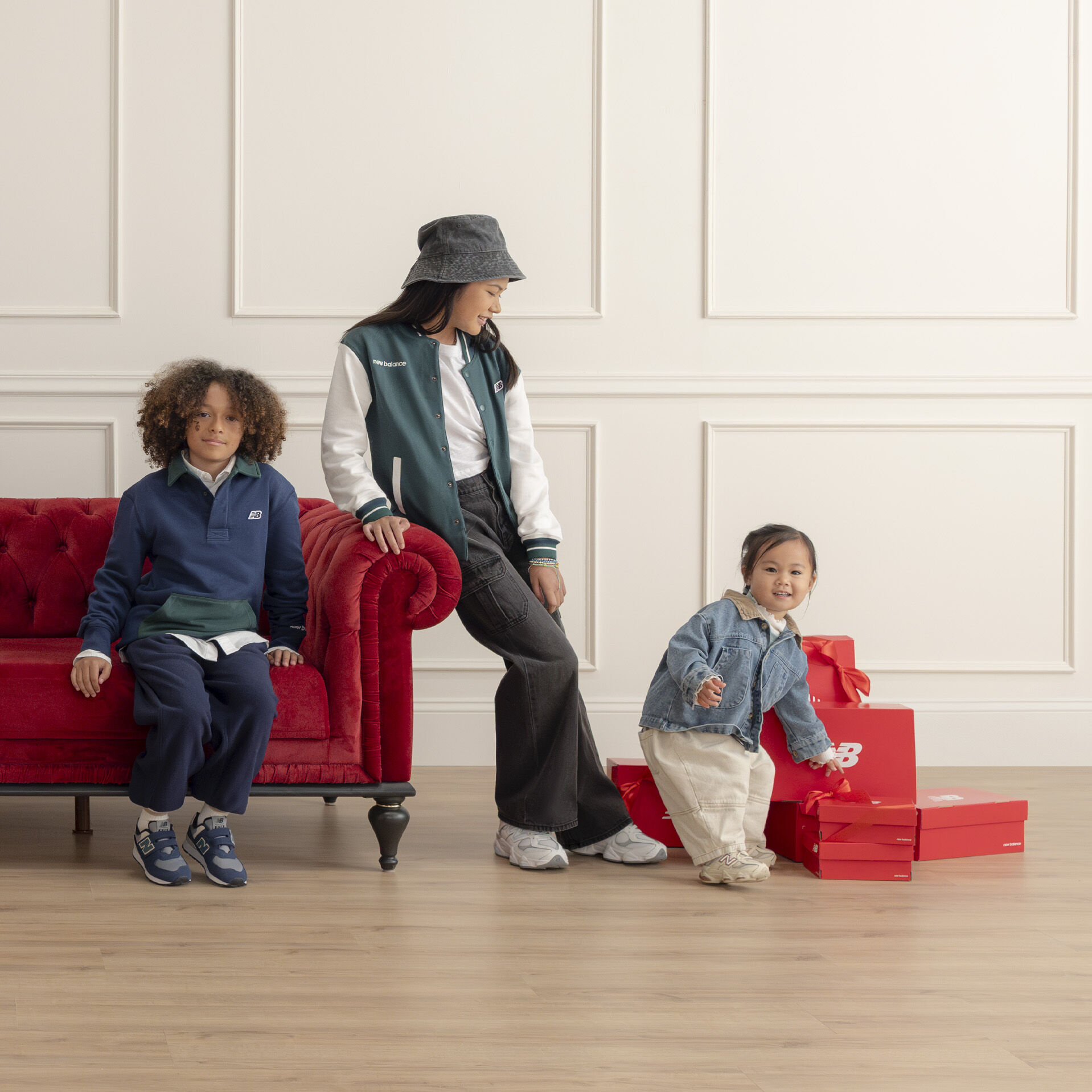 Scarpe Bambino e abbigliamento sportivo New Balance