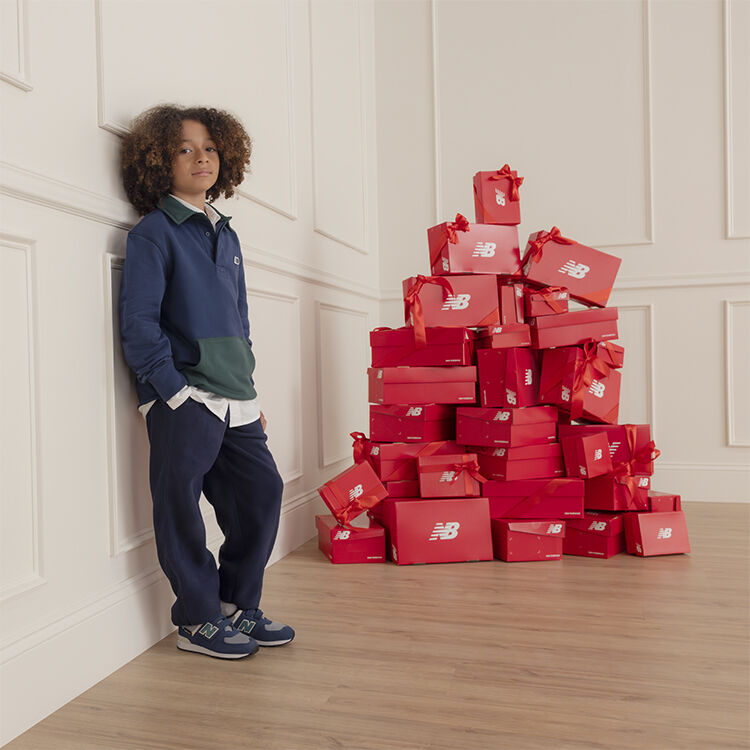 Scarpe Bambino e abbigliamento sportivo New Balance
