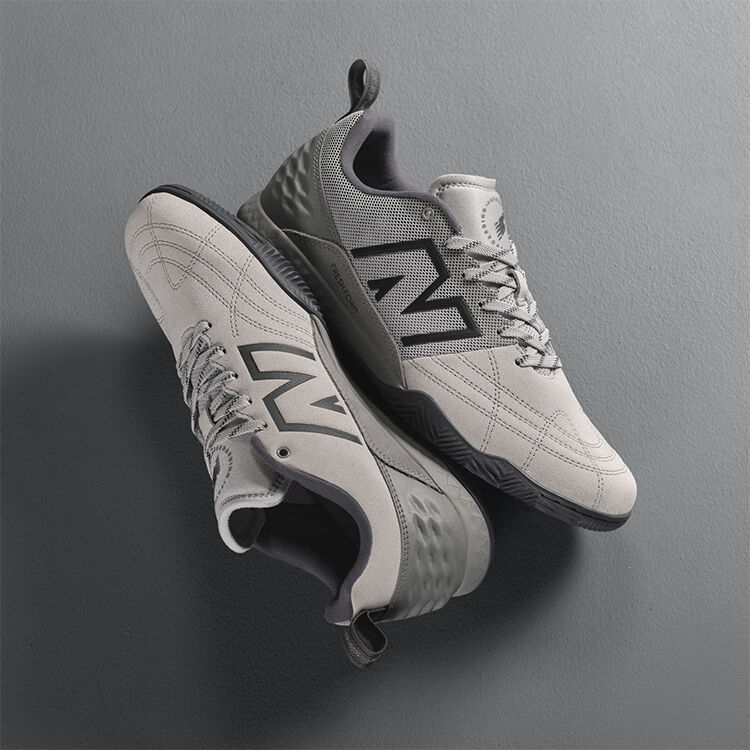 La collezione di scarpe Grey Day 2024 New Balance