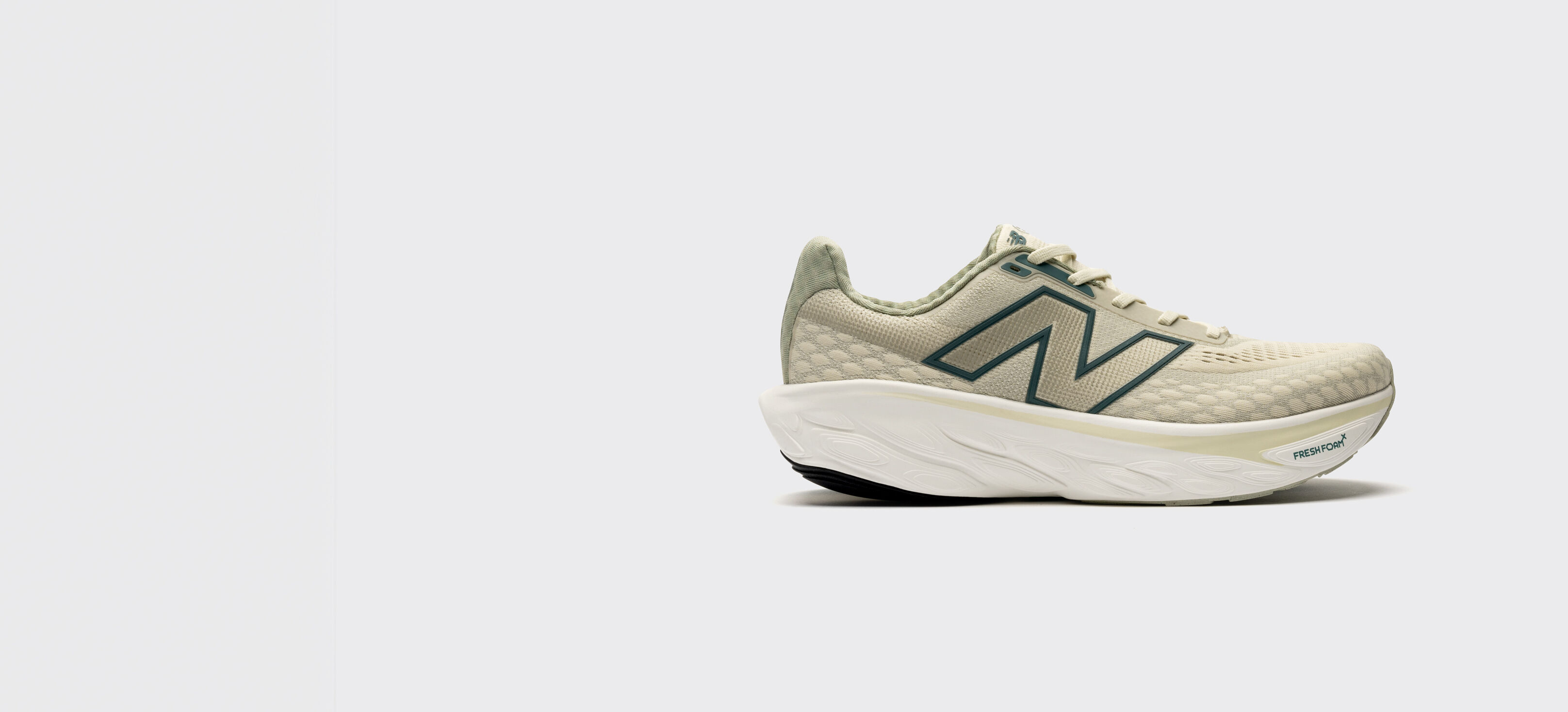 Abbigliamento running new balance top